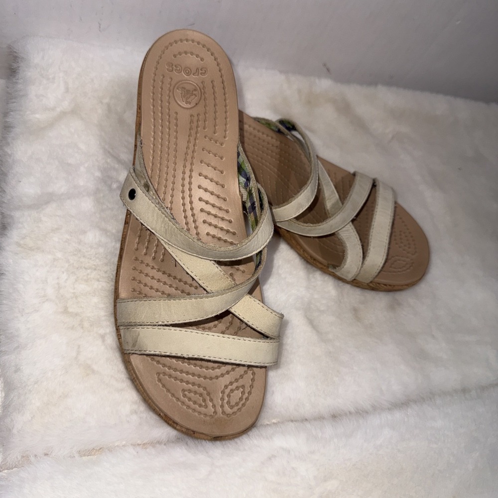 Crocs A-Leigh Women's Size 10 Beige Cork Wedge Sandals Strappy Suede Like Style